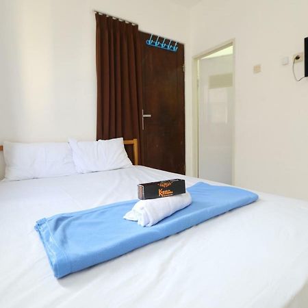Kamar Keluarga Kalideres ジャカルタ エクステリア 写真