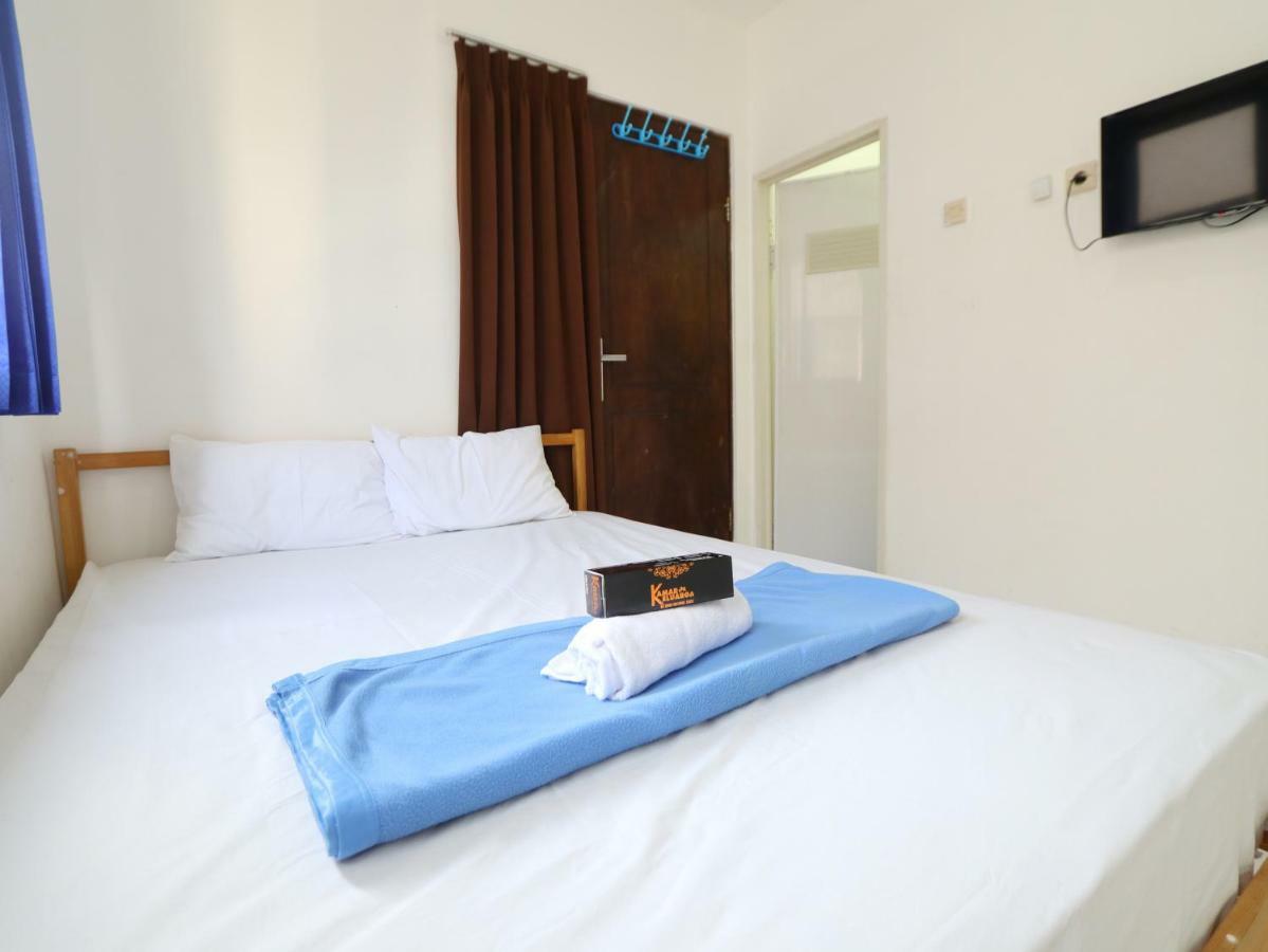 Kamar Keluarga Kalideres ジャカルタ エクステリア 写真