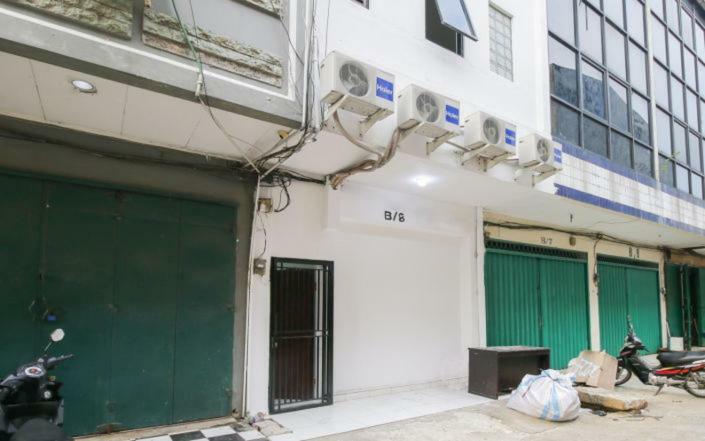 Kamar Keluarga Kalideres ジャカルタ エクステリア 写真